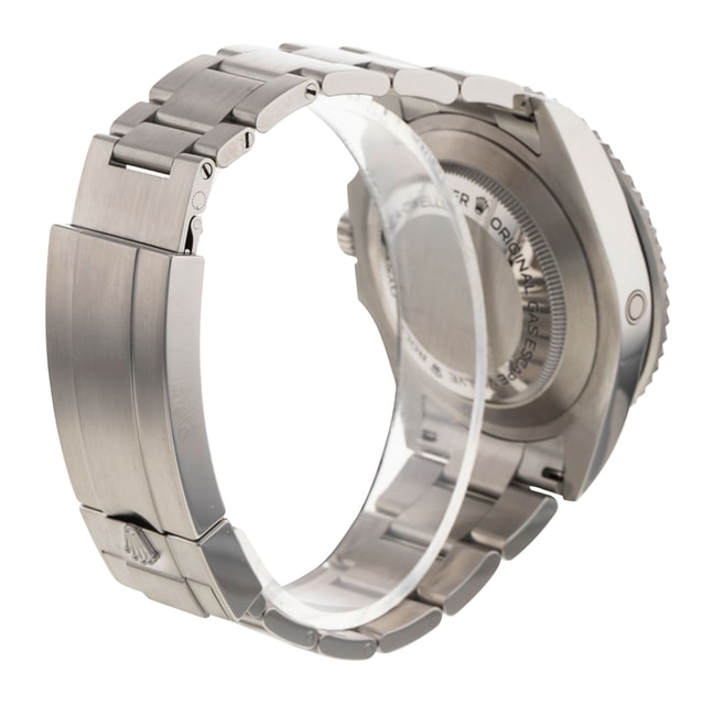 Rolex Sea-Dweller 126600 Image 3